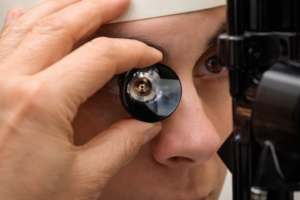 Gonioscopia: quando fazer e o que ela revela no glaucoma